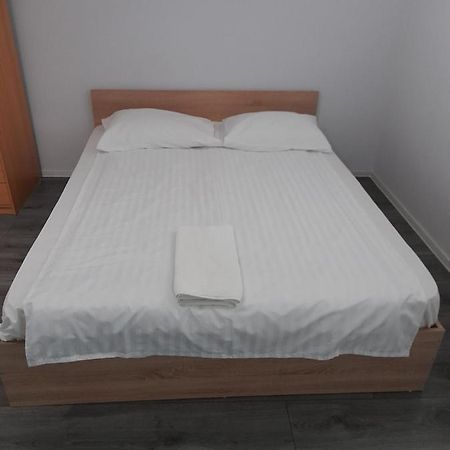 Bega Circumvalatiunii 1 Room Apartment Temesvár Kültér fotó